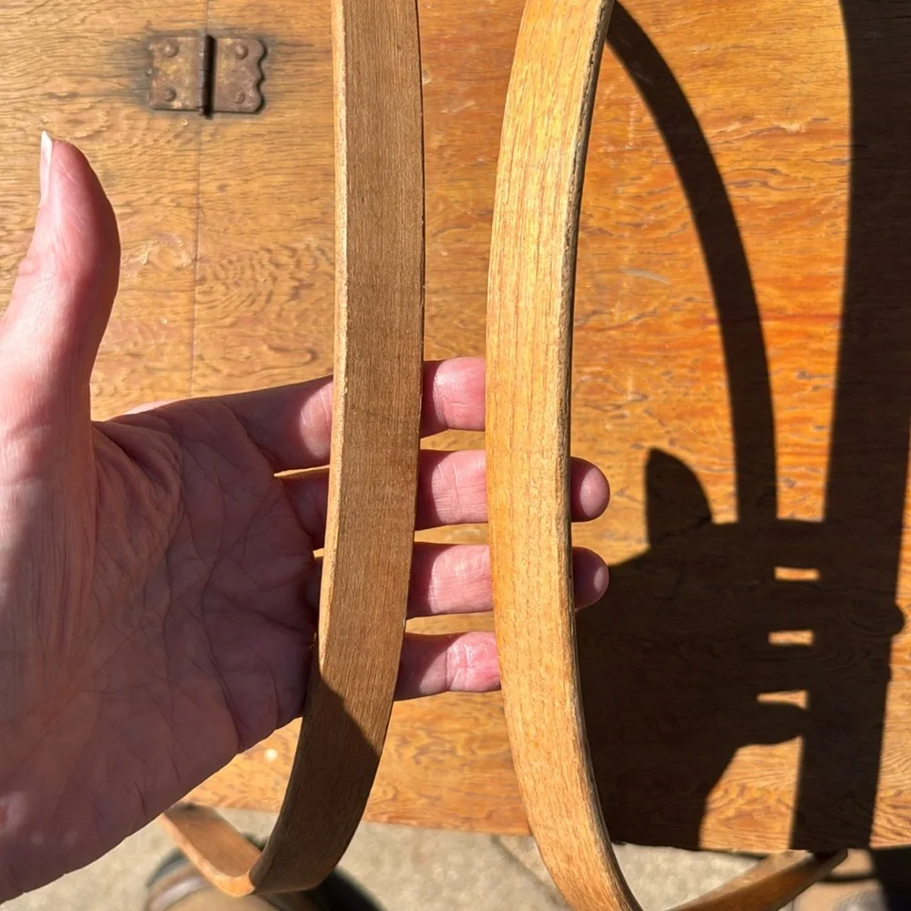 Basket Vintage Picnic Basket with Table Inside